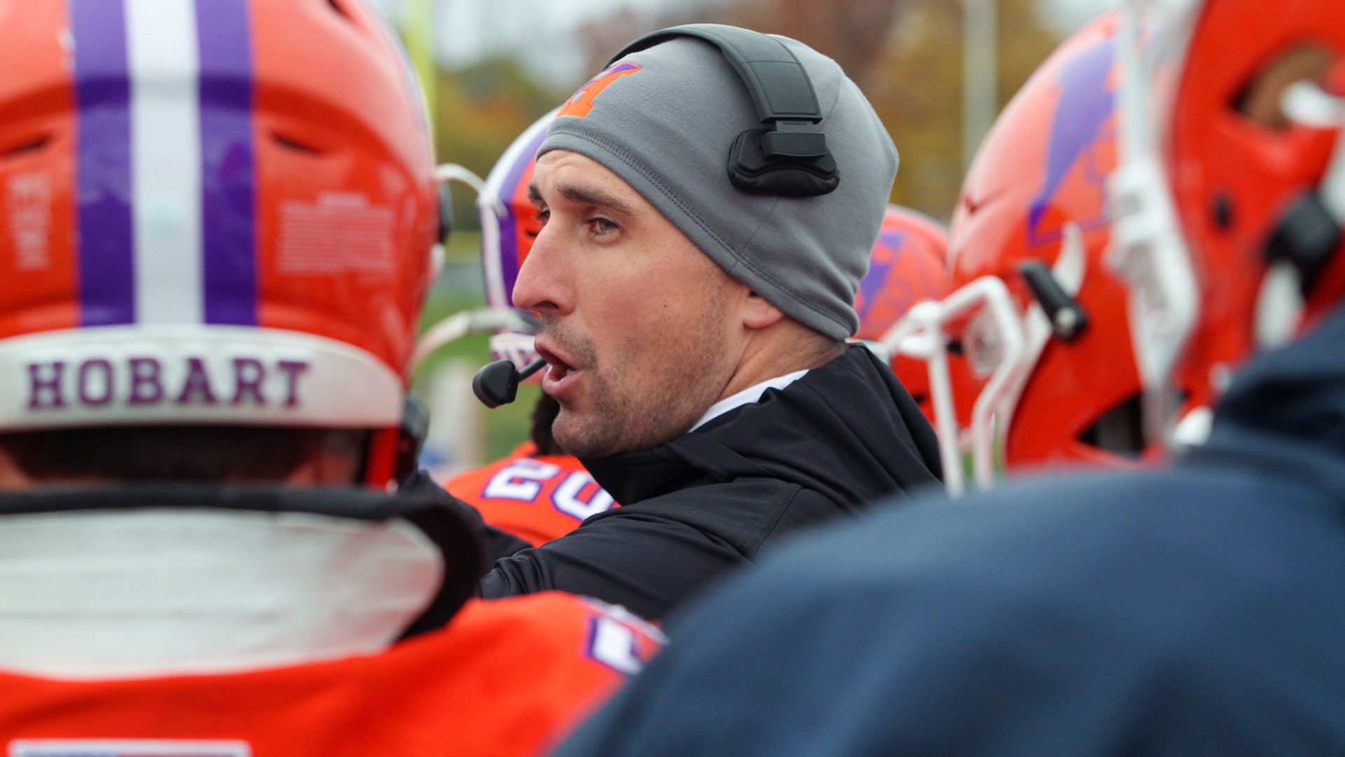 Michael Green coaches the defense during a timeout.