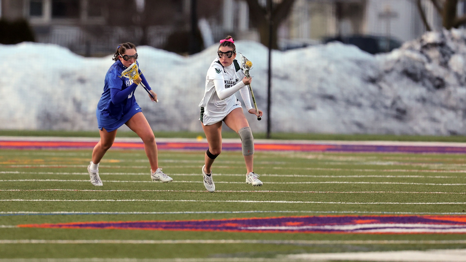 Maeve Barrins Starts a clear attempt against Hamilton.