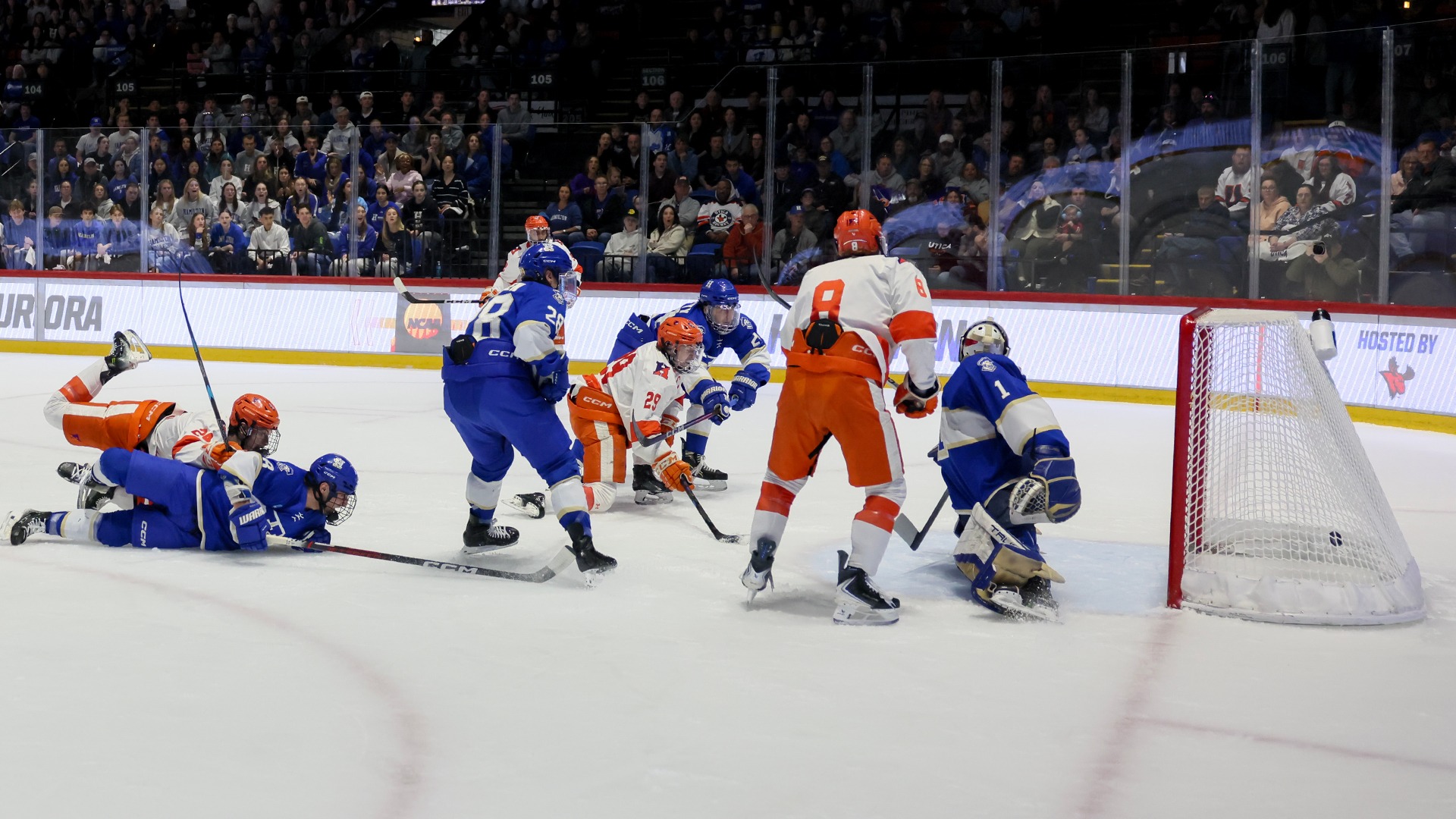 Kahlil Fontana scores in the national title game against HAmilton
