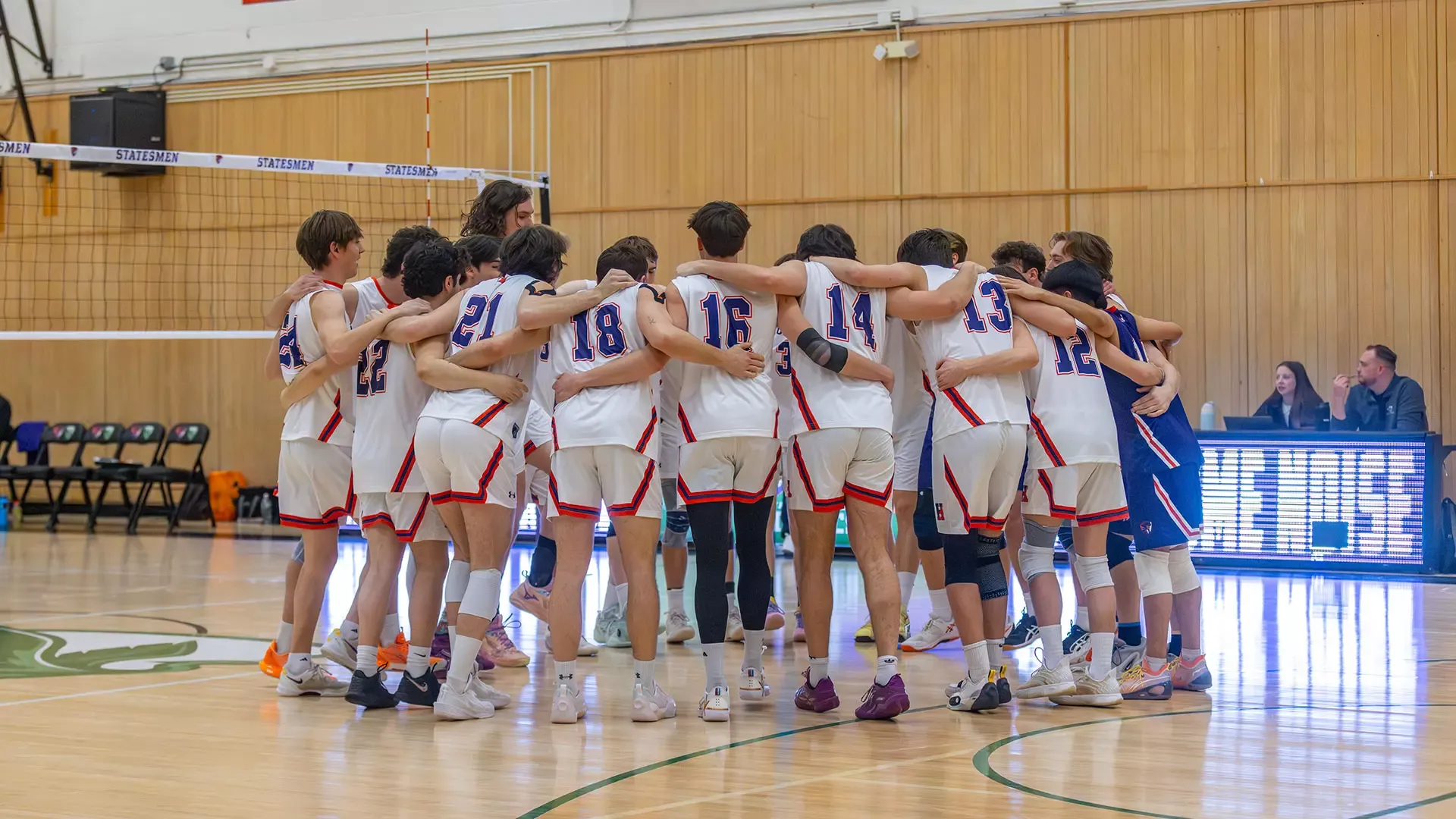 Hobart volleyball pregame huddle