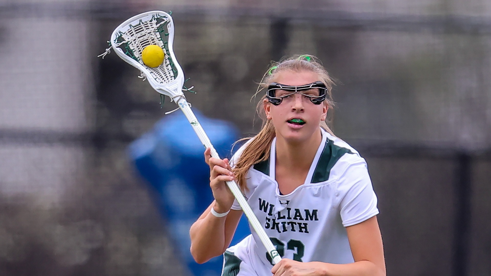 Janey Sypeck looks for an open teammate