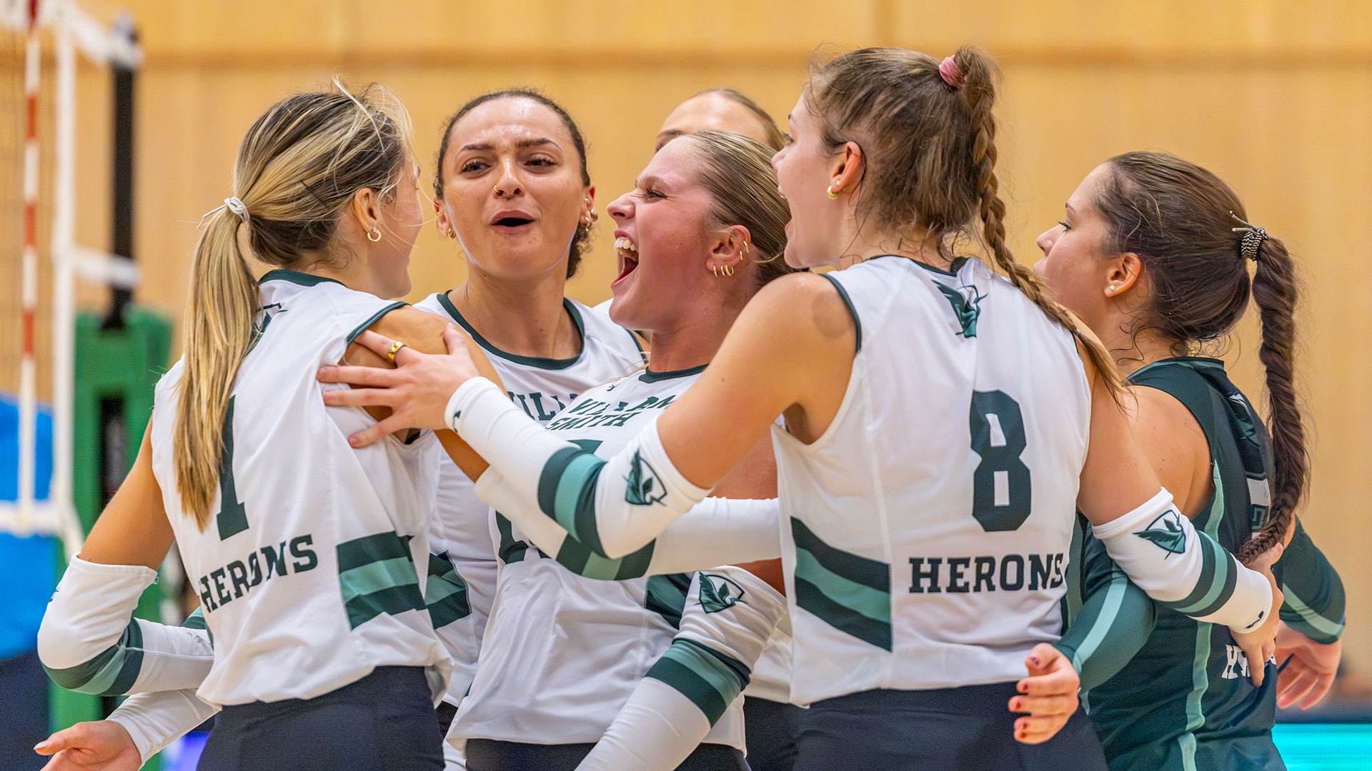 WSVB celebrates point