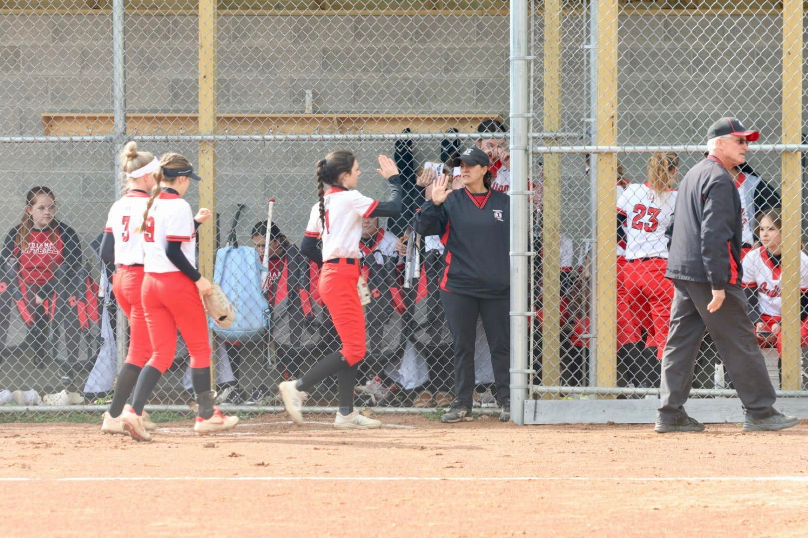 Indiana Softball Clobbers Four Homers en Route to Defeating Cambria Heights Indiana Area