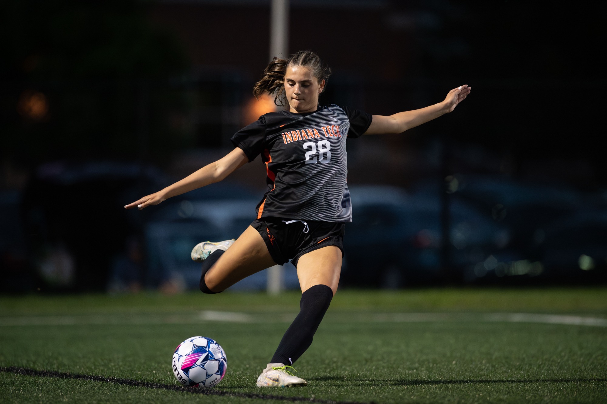 Emily Jiles vs Taylor