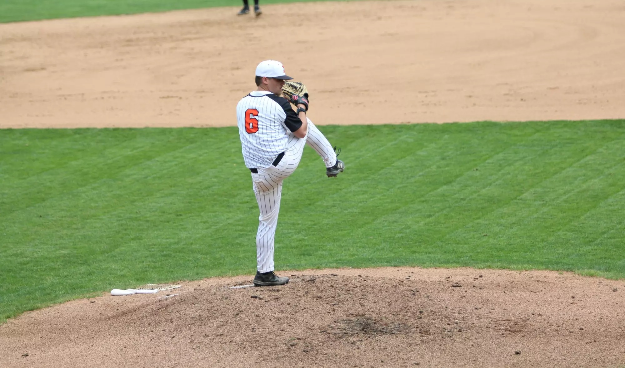 Grant Bresser pitching