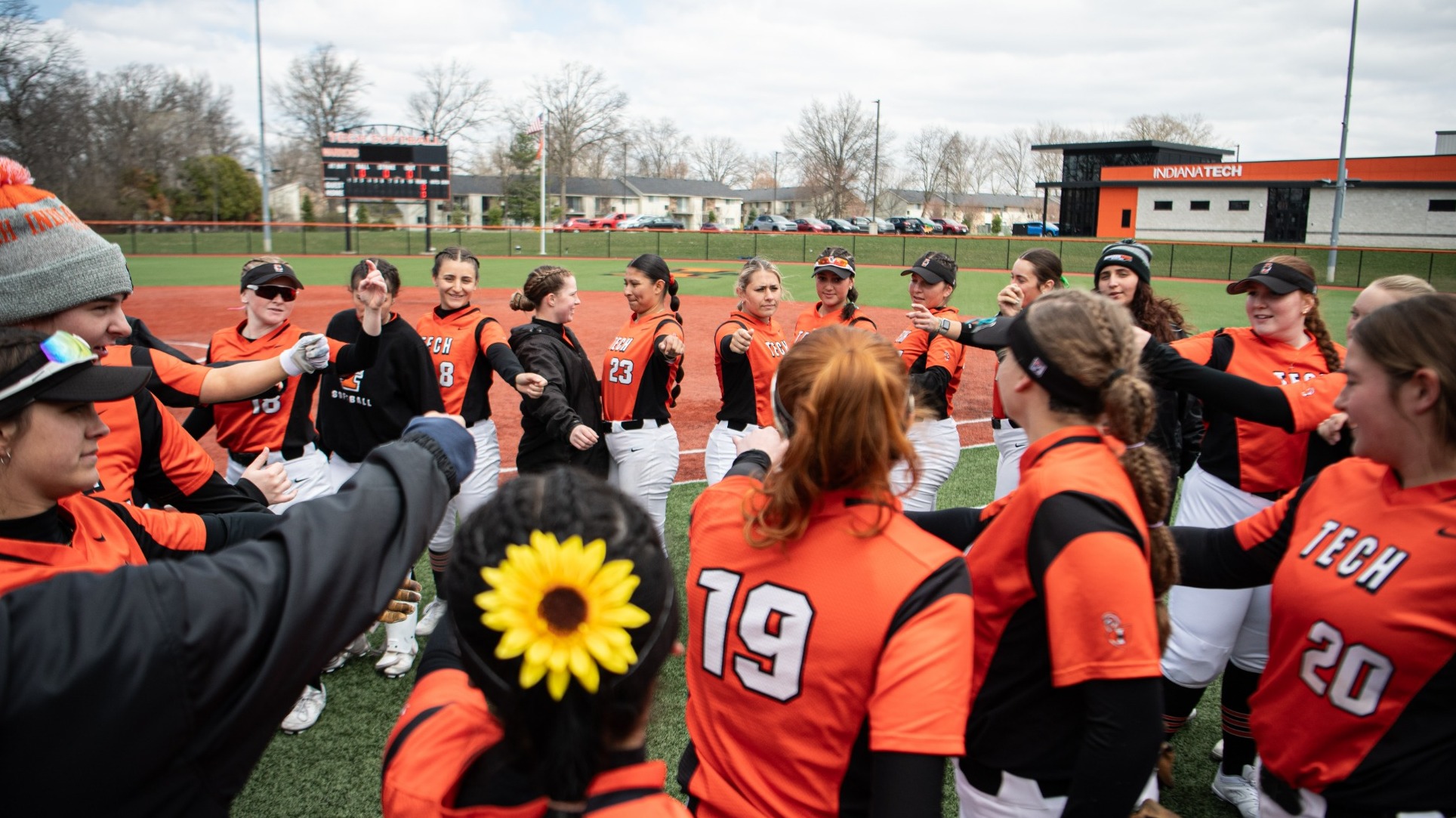 Softball vs Defiance