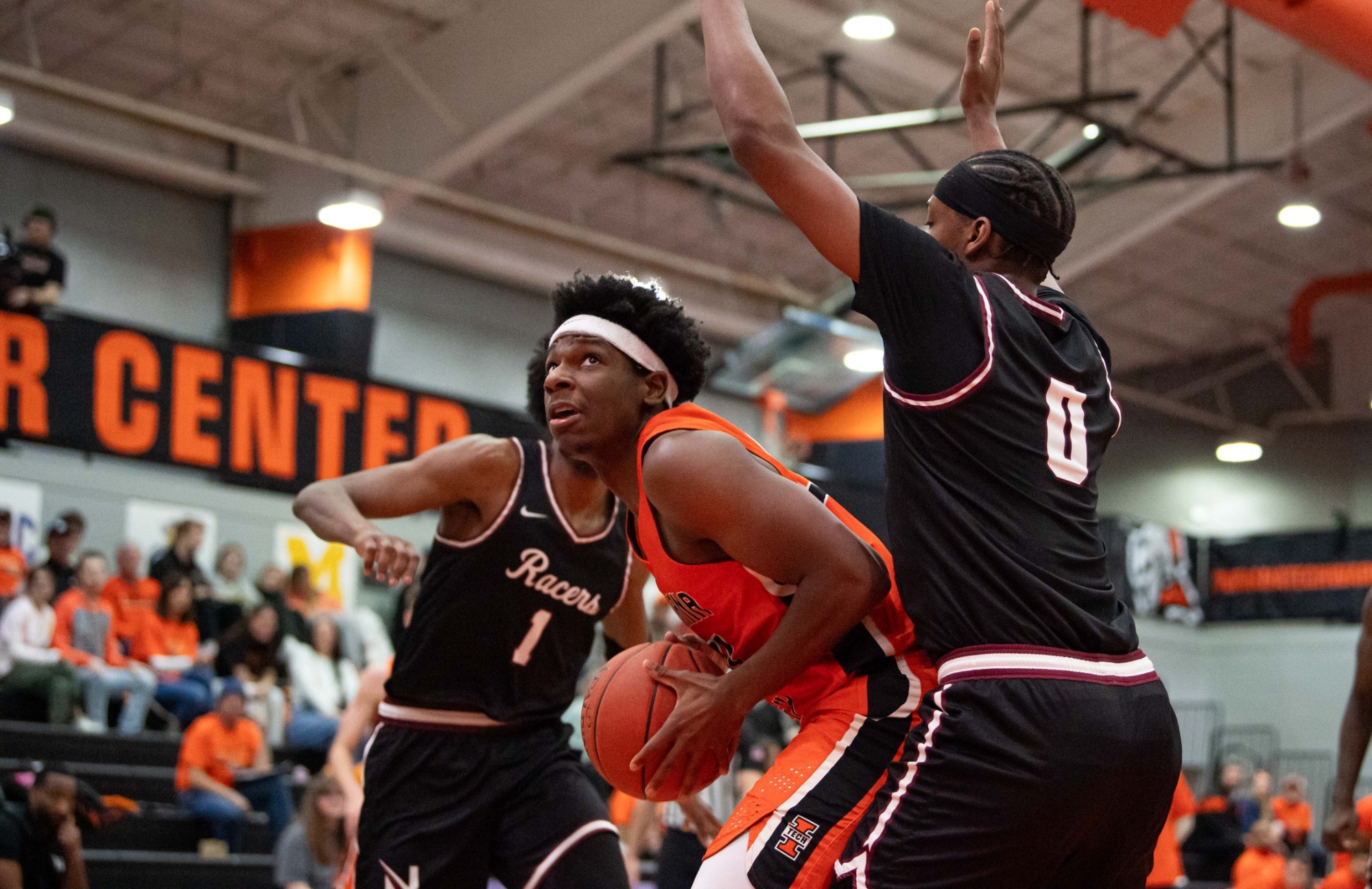 eric hobson with ball