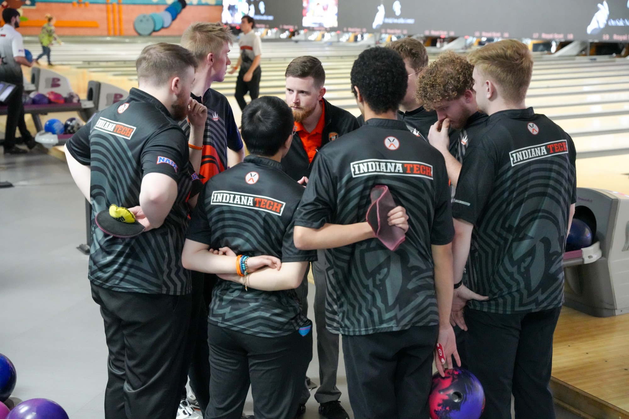 mens bowling at whac tourney 