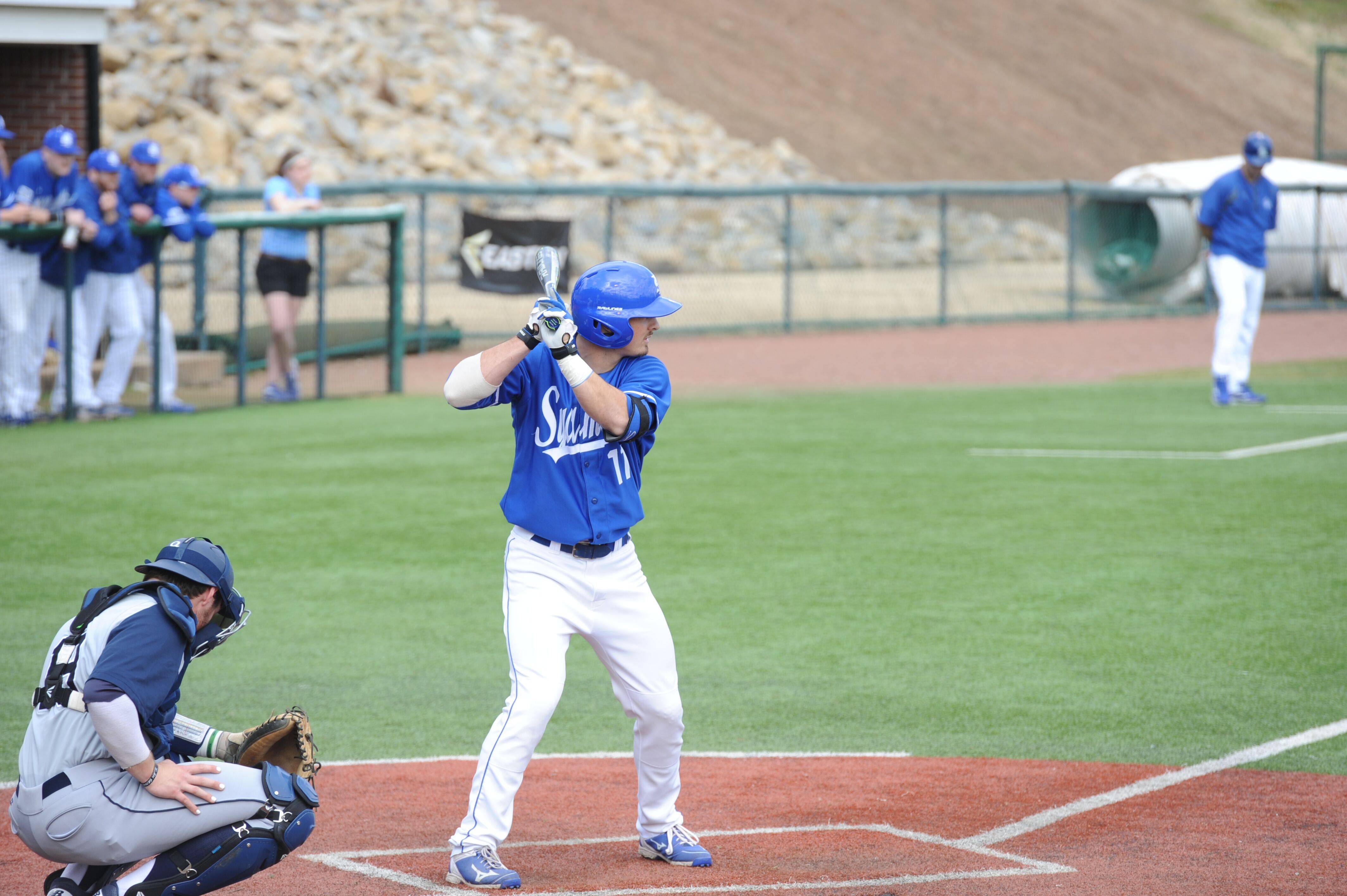 Clutch Hits Push Sycamores Past Golden Eagles In Extras Indiana State University Athletics