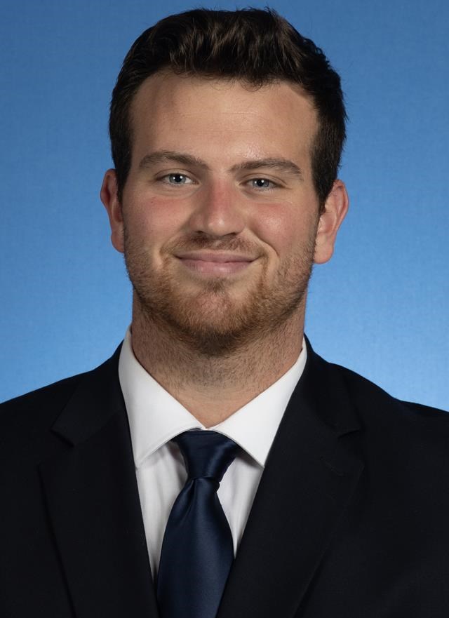 Dineen Headshot 2