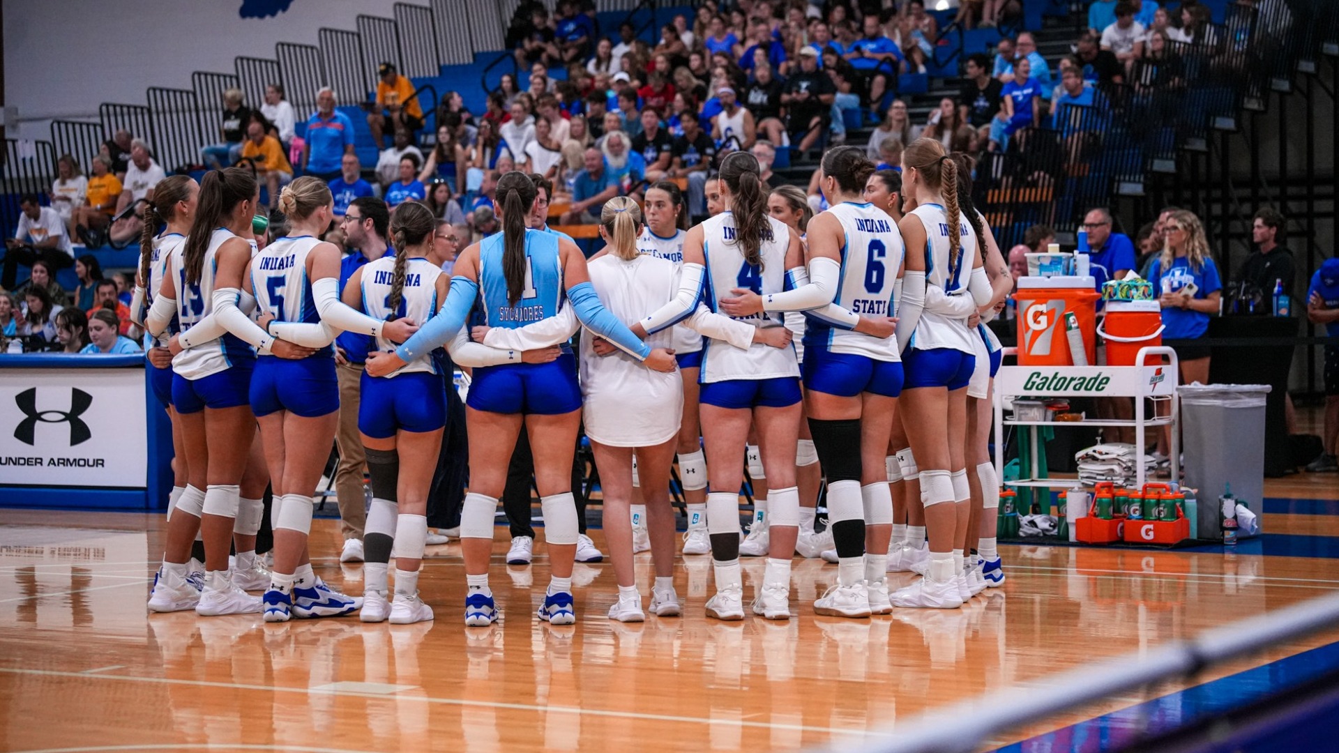 vb team huddle