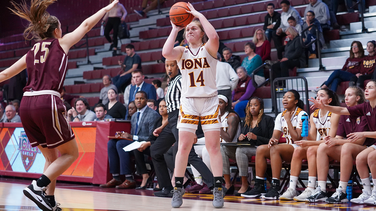 Rachu Women's Basketball Iona University Athletics