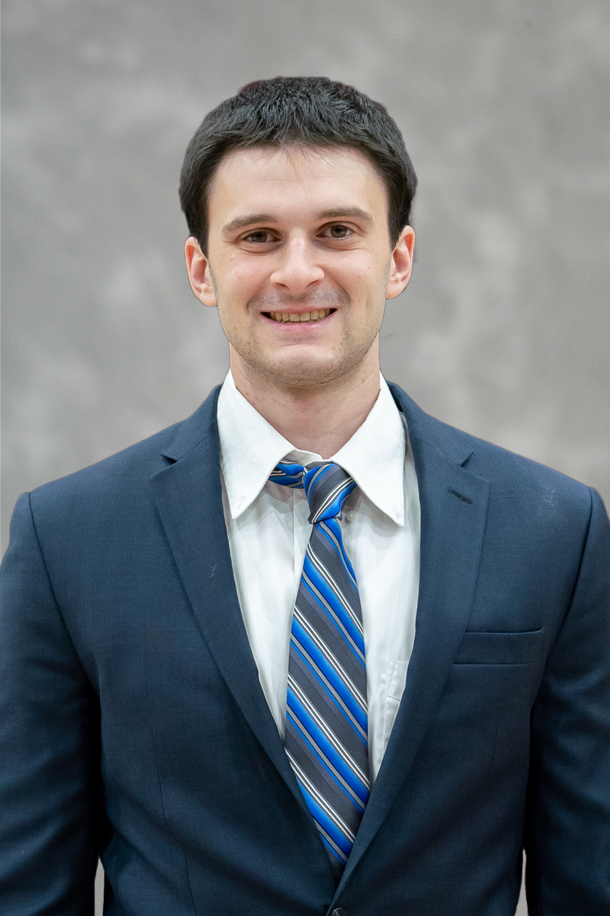 Stephen Perretta Headshot 2023-24