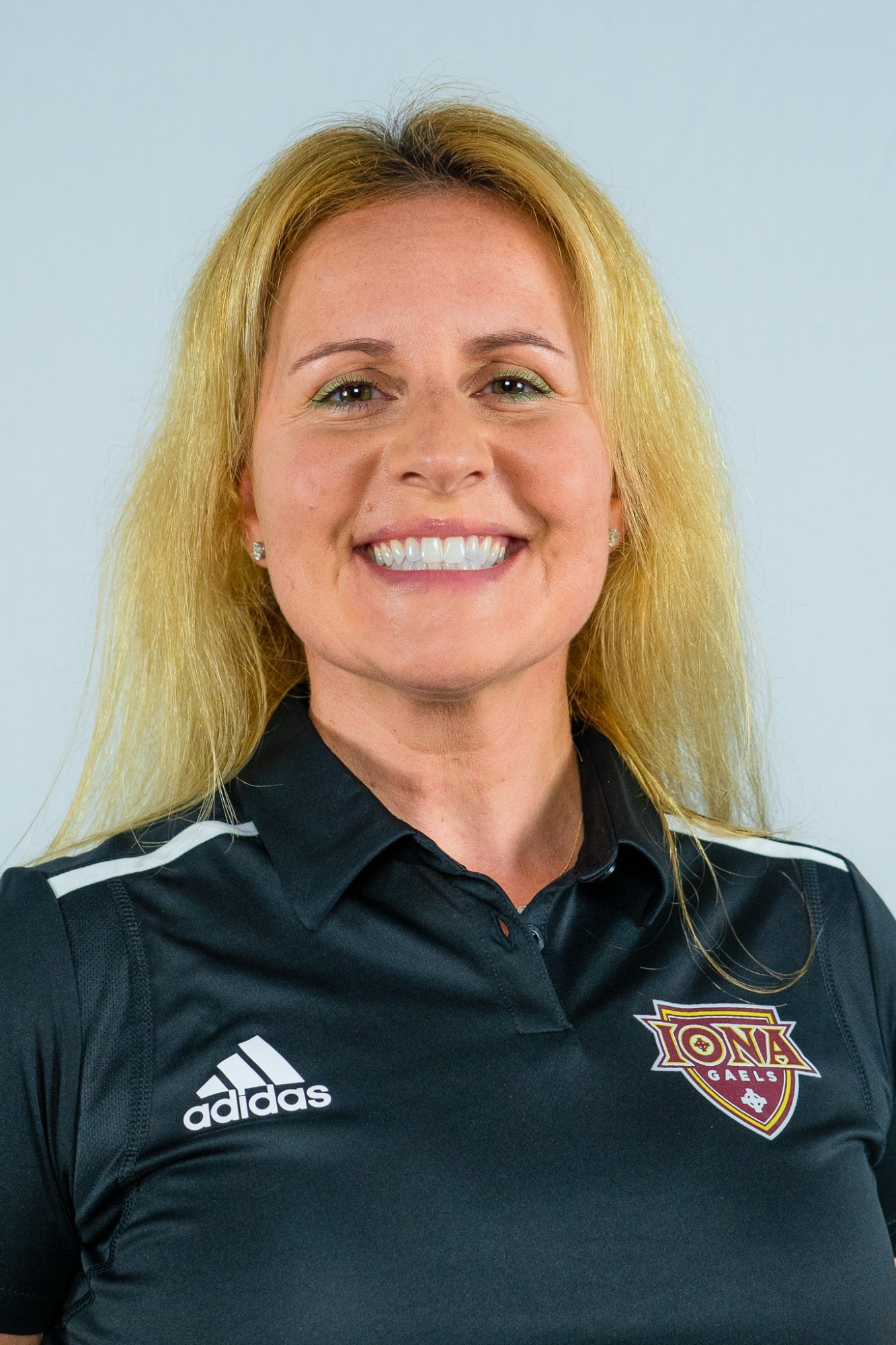 Yelana Dickerson Head Shot
