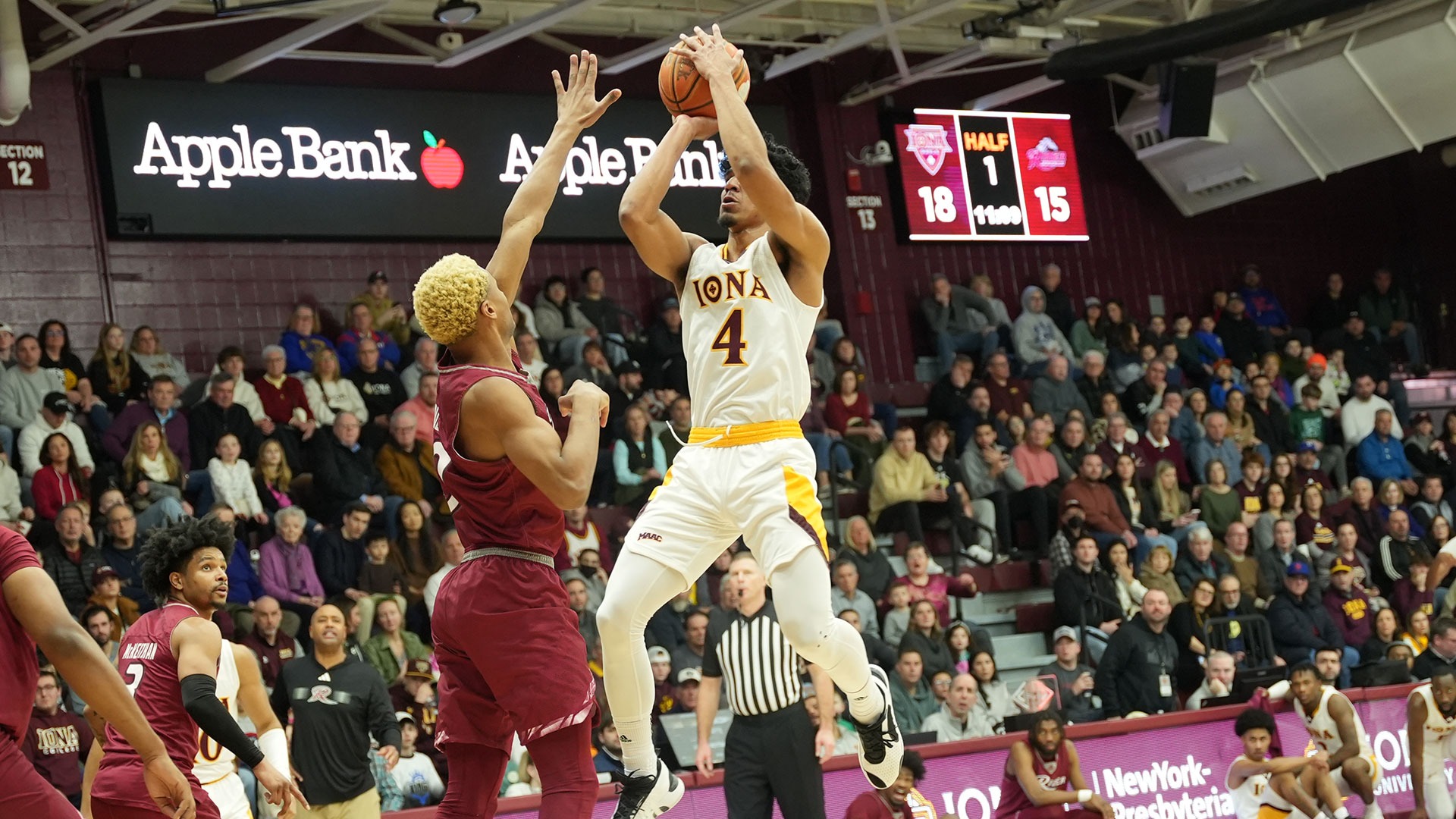 Jean Aranguren Men's Basketball Iona University Athletics