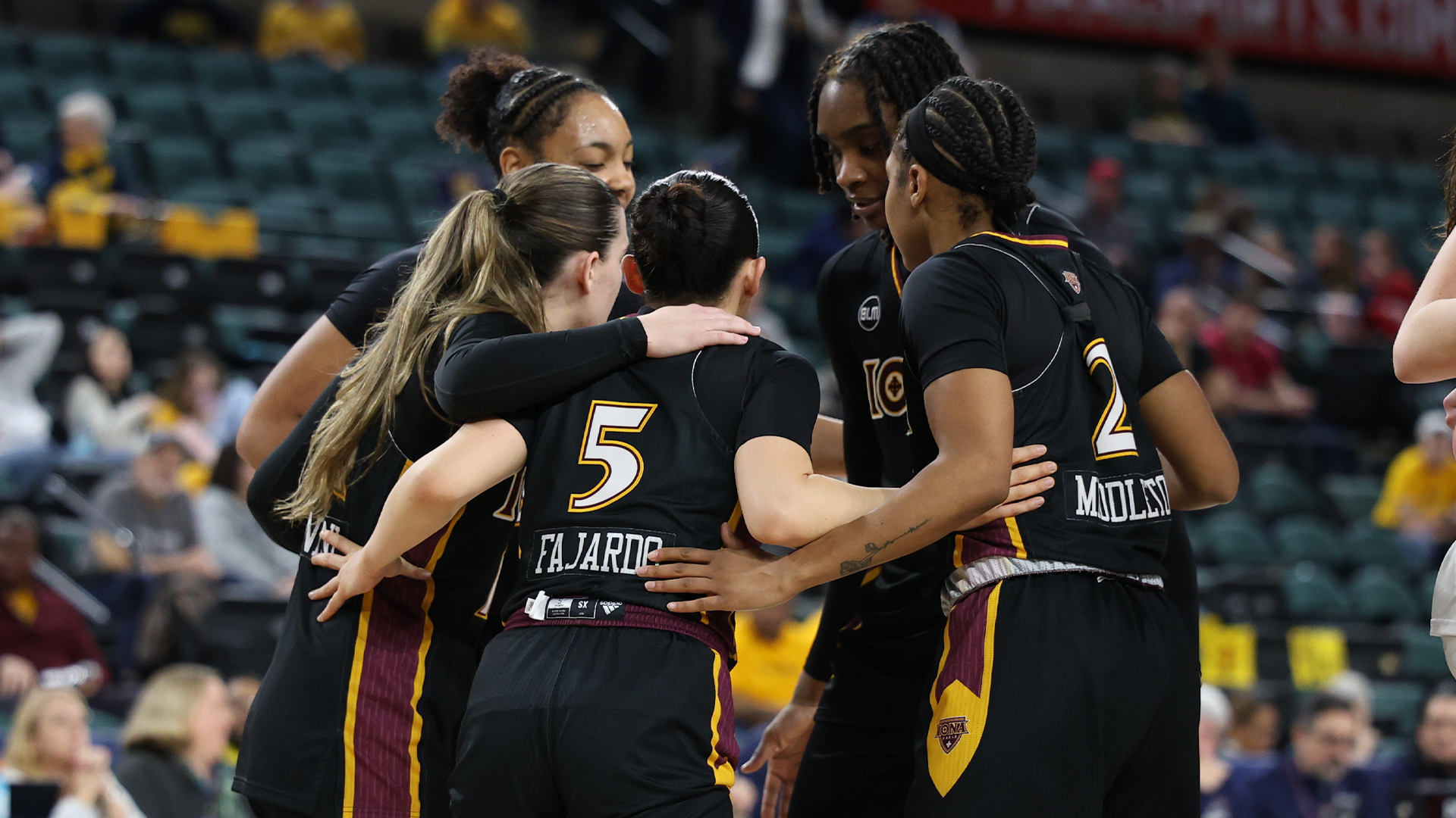 WBB Huddle MAAC Semifinals