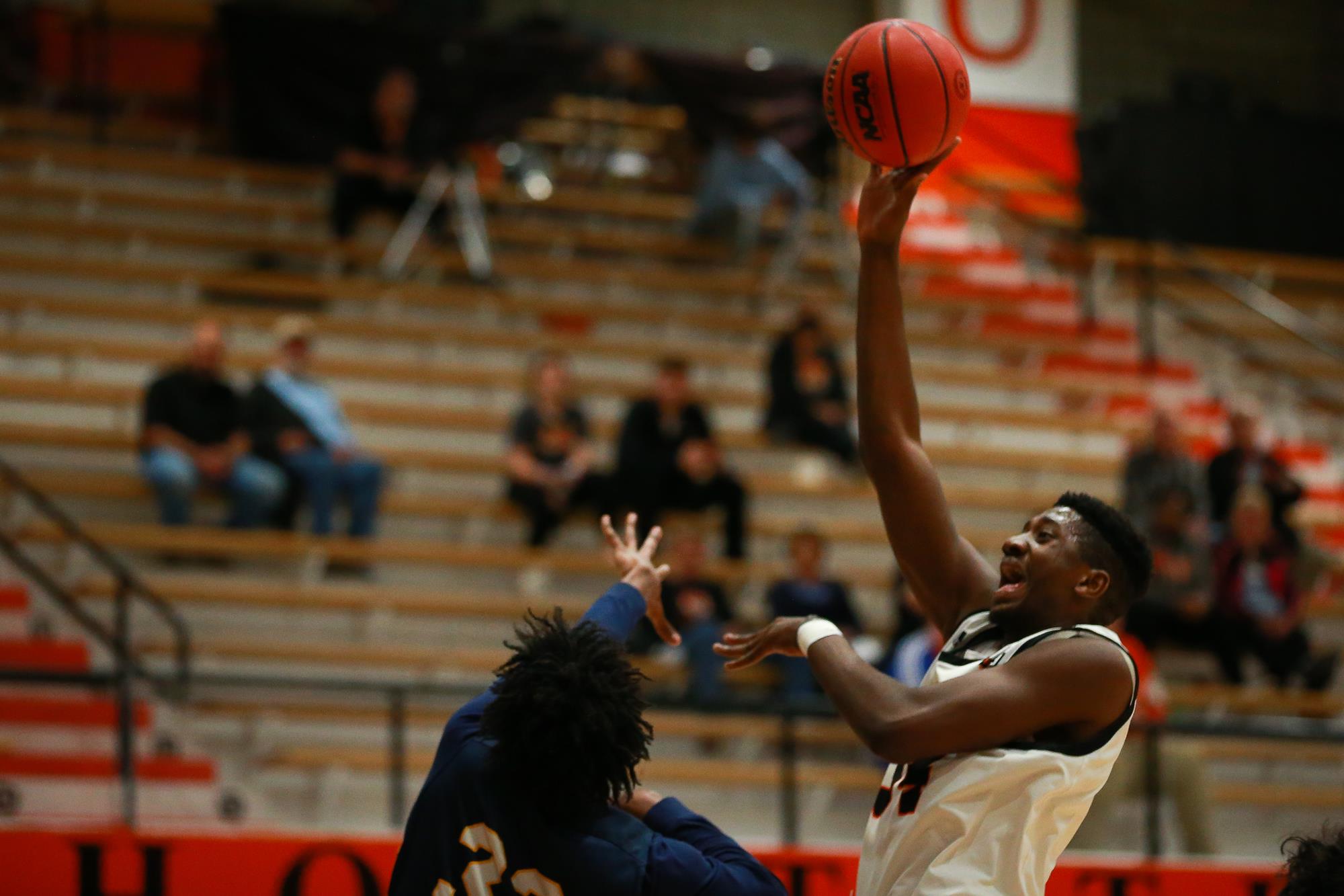 Gedeon Buzangu 202122 Men's Basketball Idaho State University