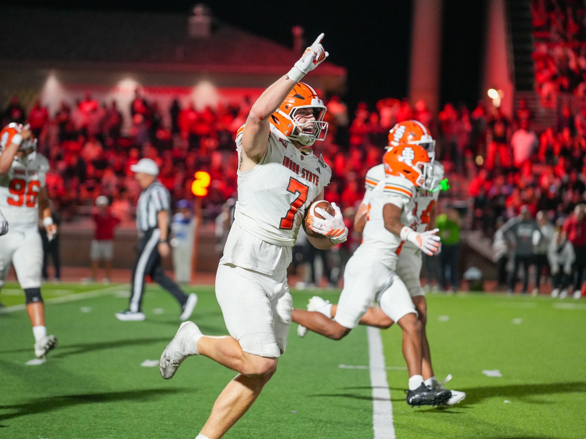 Nate Recovers the Fumble at SUU