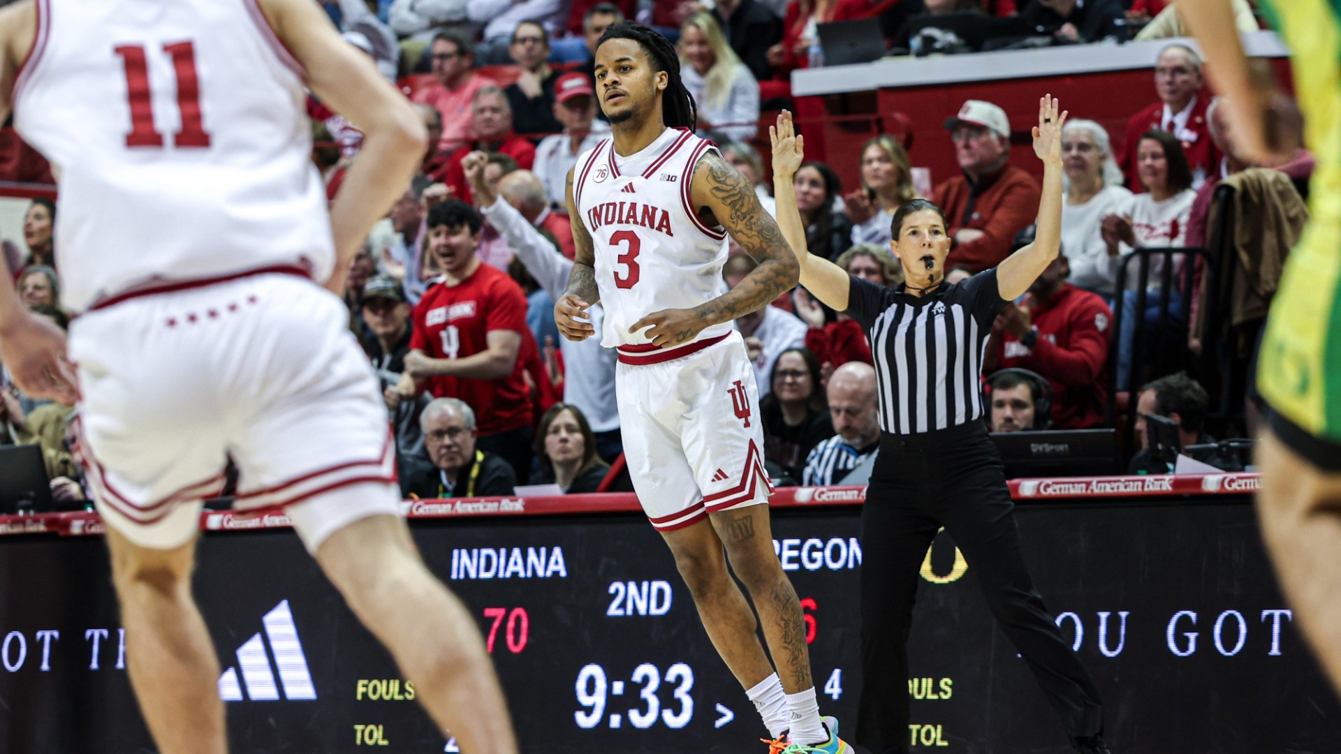 Lamar Wilkerson Indiana Hoosiers basketball action shot versus Oregon February 9 2026 Big Ten college basketball game