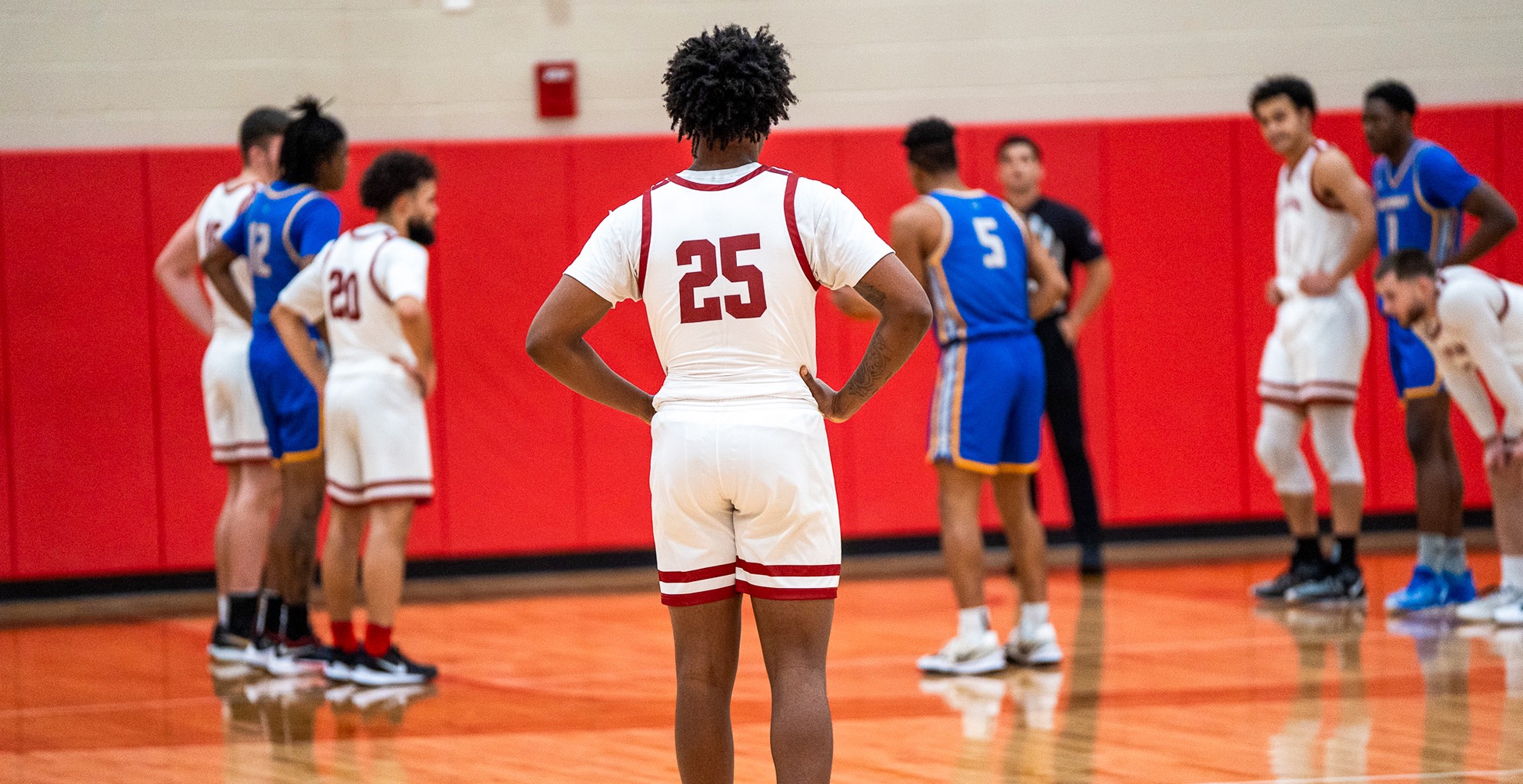 Men's Basketball Defeats Midway 8659 For First Conference Victory