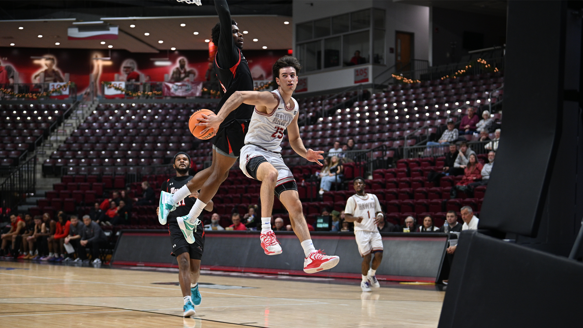 Sarp behind the back pass