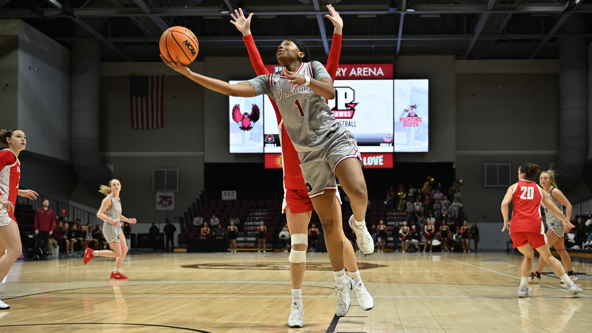Shae Weaver Scoop Layup