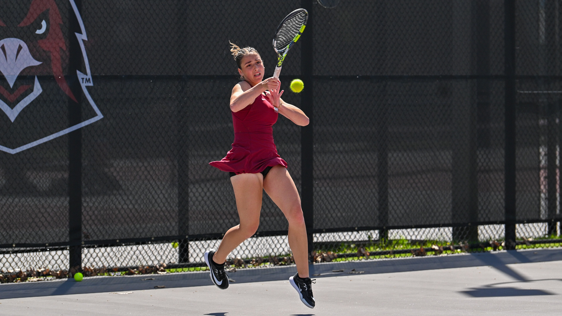 Iffi forehand with ball