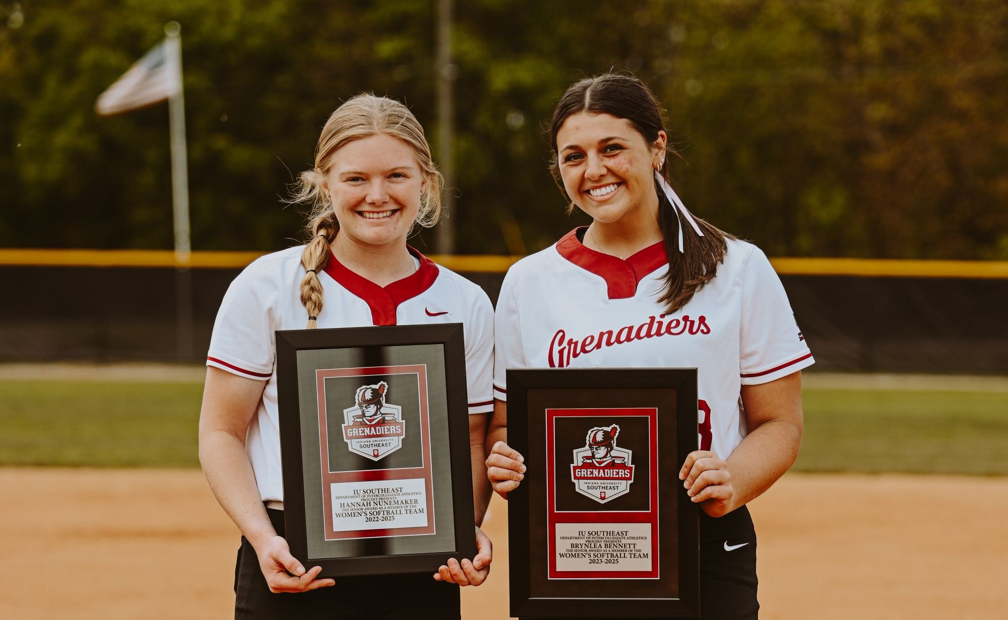 hannah and brynlea senior day 