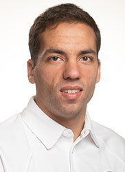 Chris Gordon Headshot