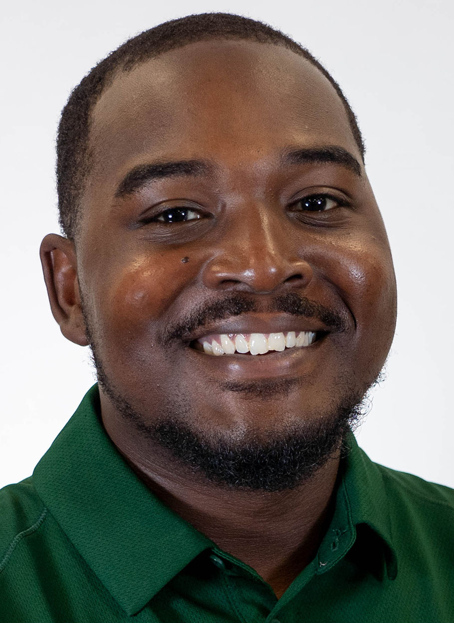 Anfernee Roberts headshot