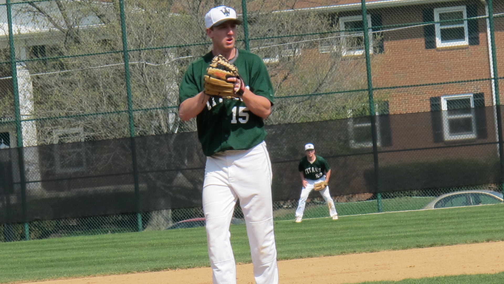 Alex Tosi pitching