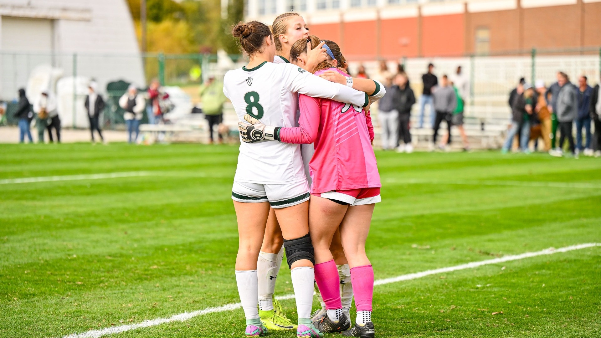 Titans huddle after falling in PKs