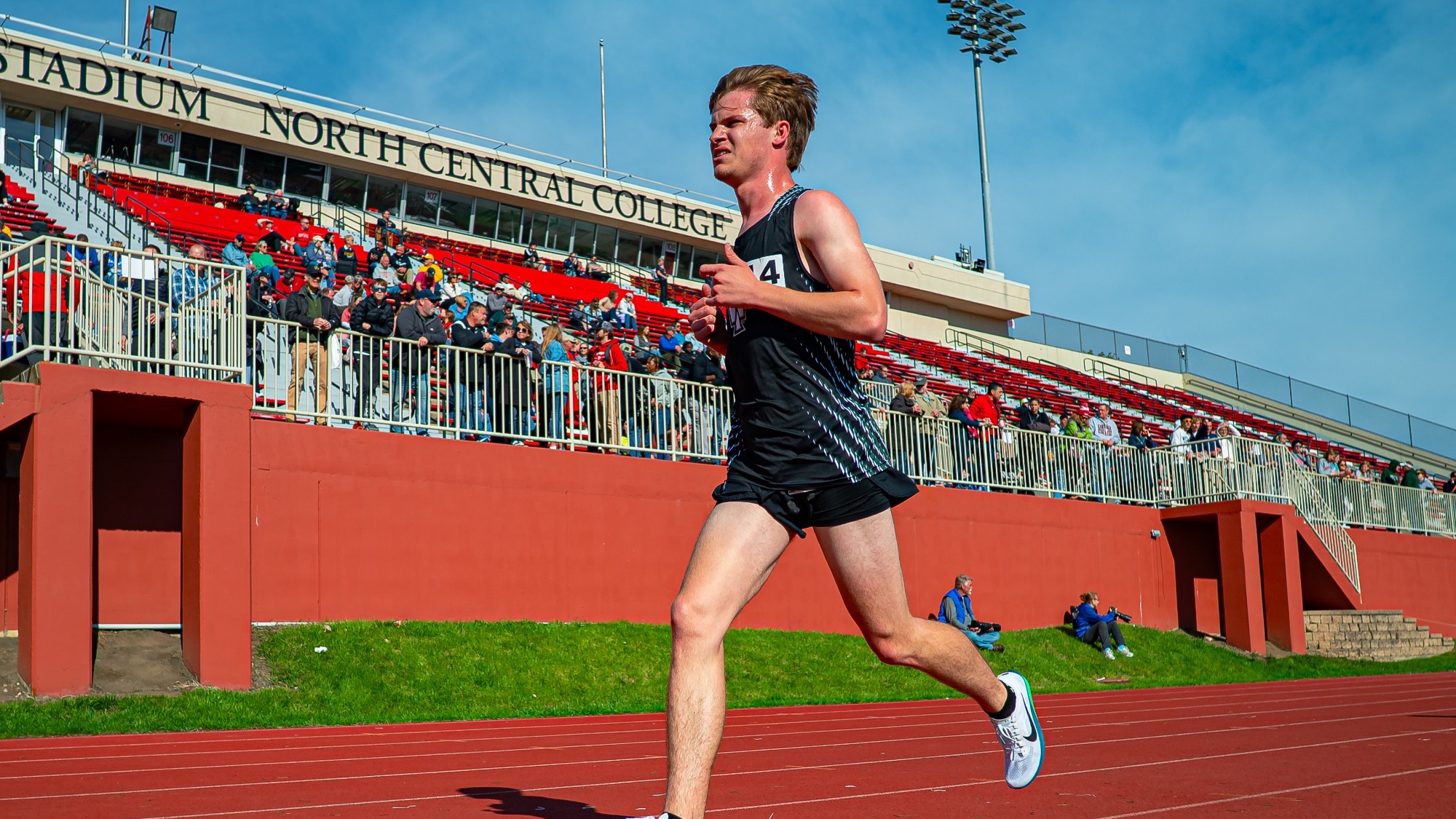 Zack Daniel racing at CCIW Championships
