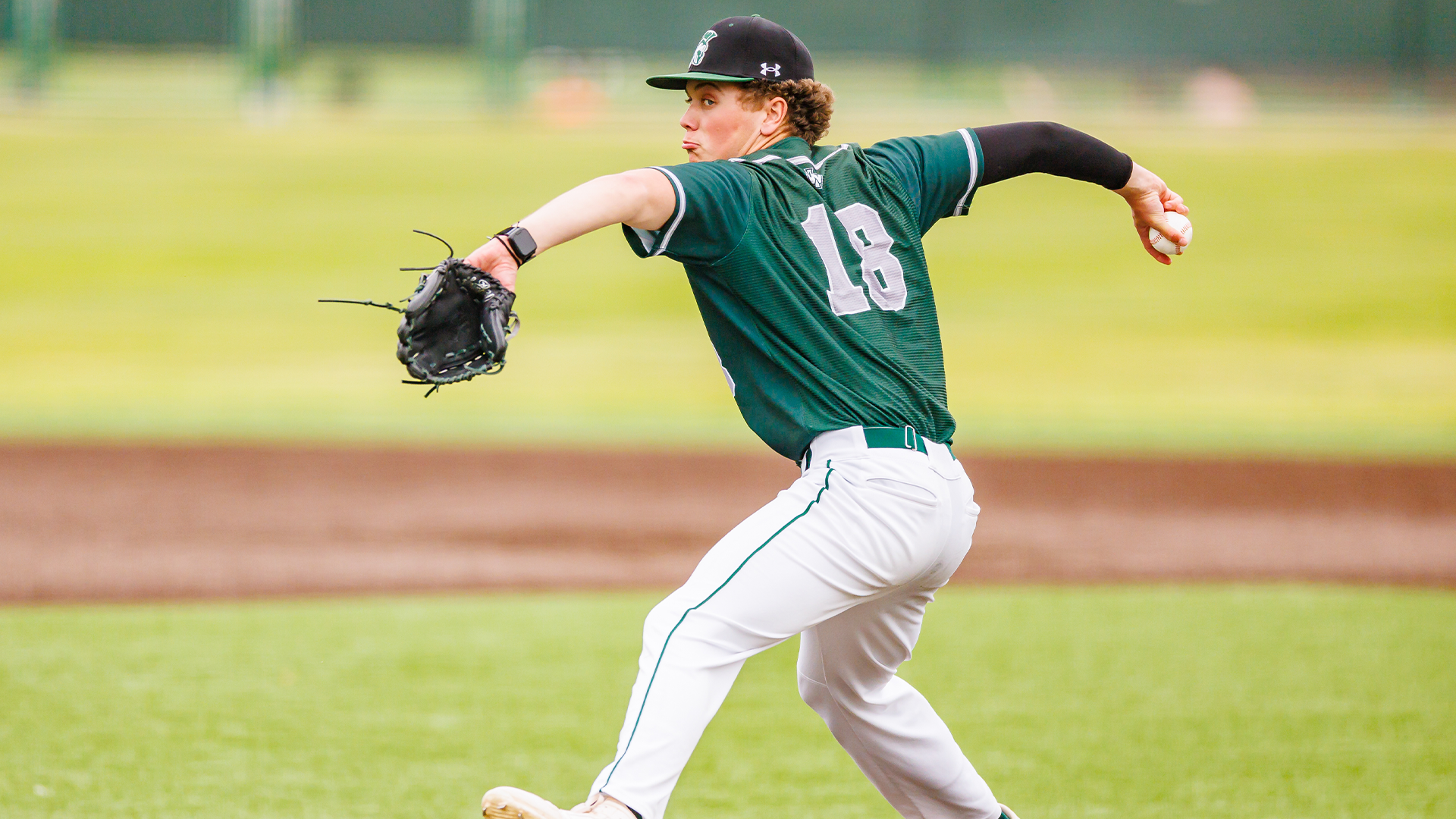 Brennan Tomhave pitching against Wheaton April 18, 2025