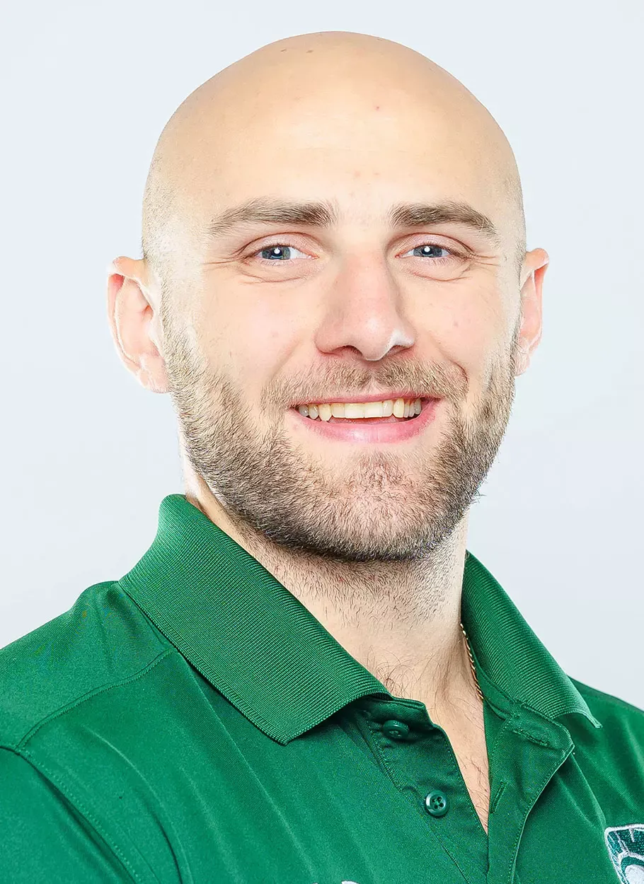 Calvin-Logan-headshot2526