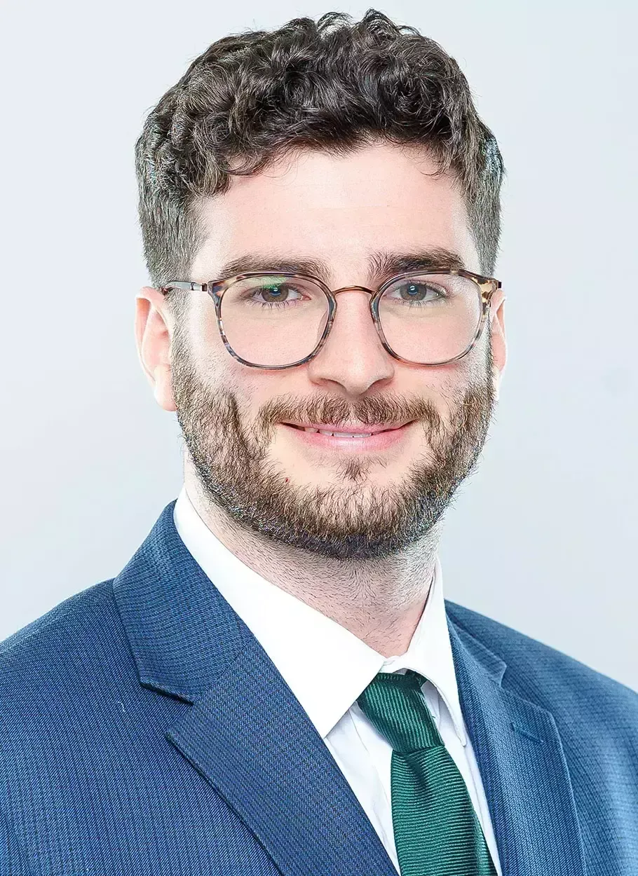 Thompson-Liam-headshot2526