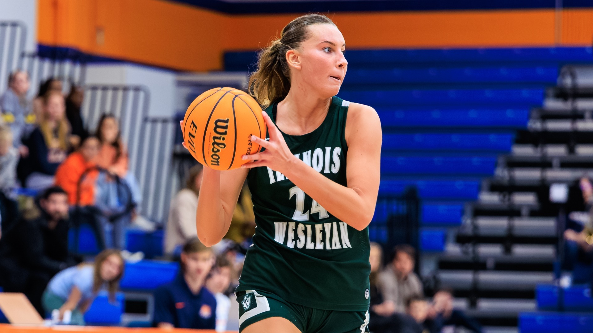 WHEATON, IL - NCAA Basketball - #16 Illinois Wesleyan at Wheaton at King Arena on January 17, 2026. #16 Illinois Wesleyan defeated Wheaton 77-71 to improve to 12-4 overall and 7-0 in conference play. Wheaton dropped to 6-9 overall and 2-4 in conference play. (Photo by Jimmy Naprstek/Kodiak Creative)