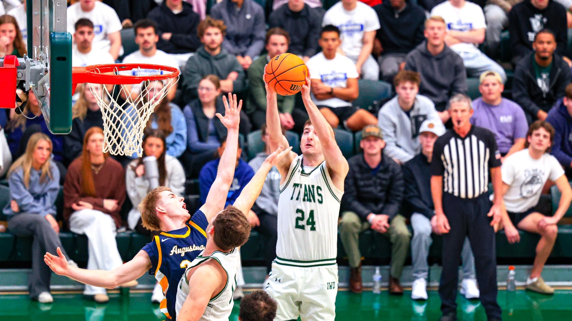 Boldt rebounding off a block