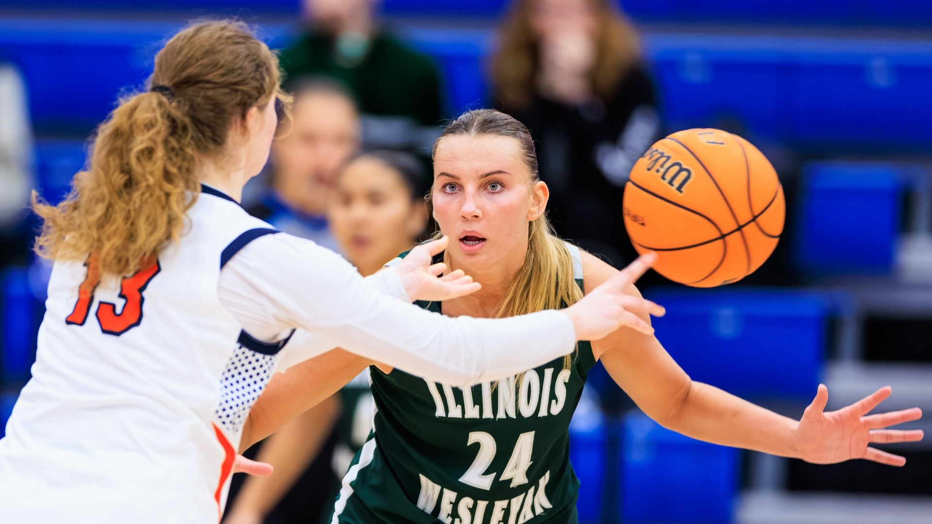 WHEATON, IL - NCAA Basketball - #16 Illinois Wesleyan at Wheaton at King Arena on January 17, 2026. #16 Illinois Wesleyan defeated Wheaton 77-71 to improve to 12-4 overall and 7-0 in conference play. Wheaton dropped to 6-9 overall and 2-4 in conference play. (Photo by Jimmy Naprstek/Kodiak Creative)