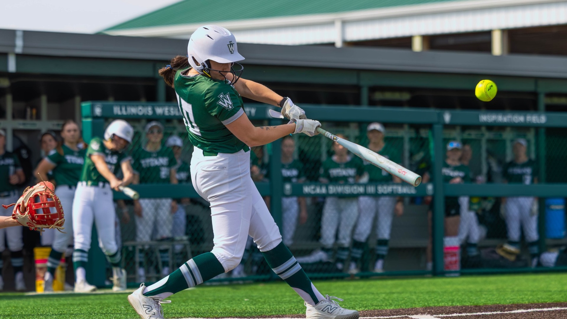 Bella Pinter hitting vs. Monmouth 3-25-26