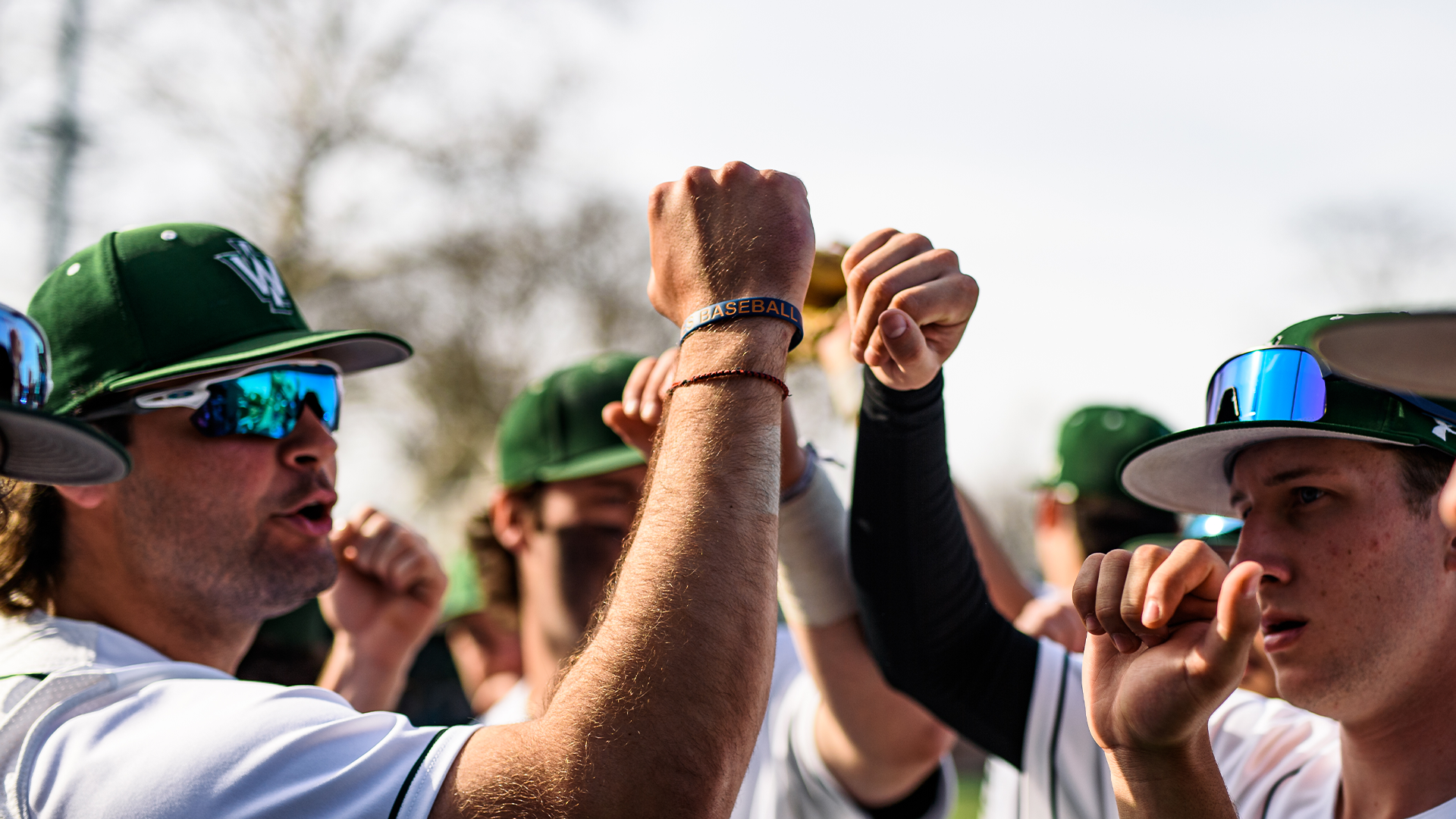 JP Ferraro and Matt Cantrell breaking huddle