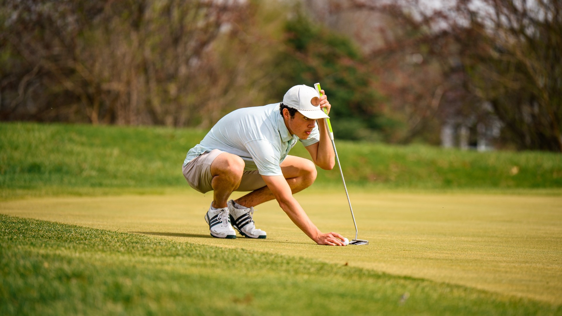 Pablo Castro lines up a putt on day one of the 2026 IWU Invite (4-3-26)
