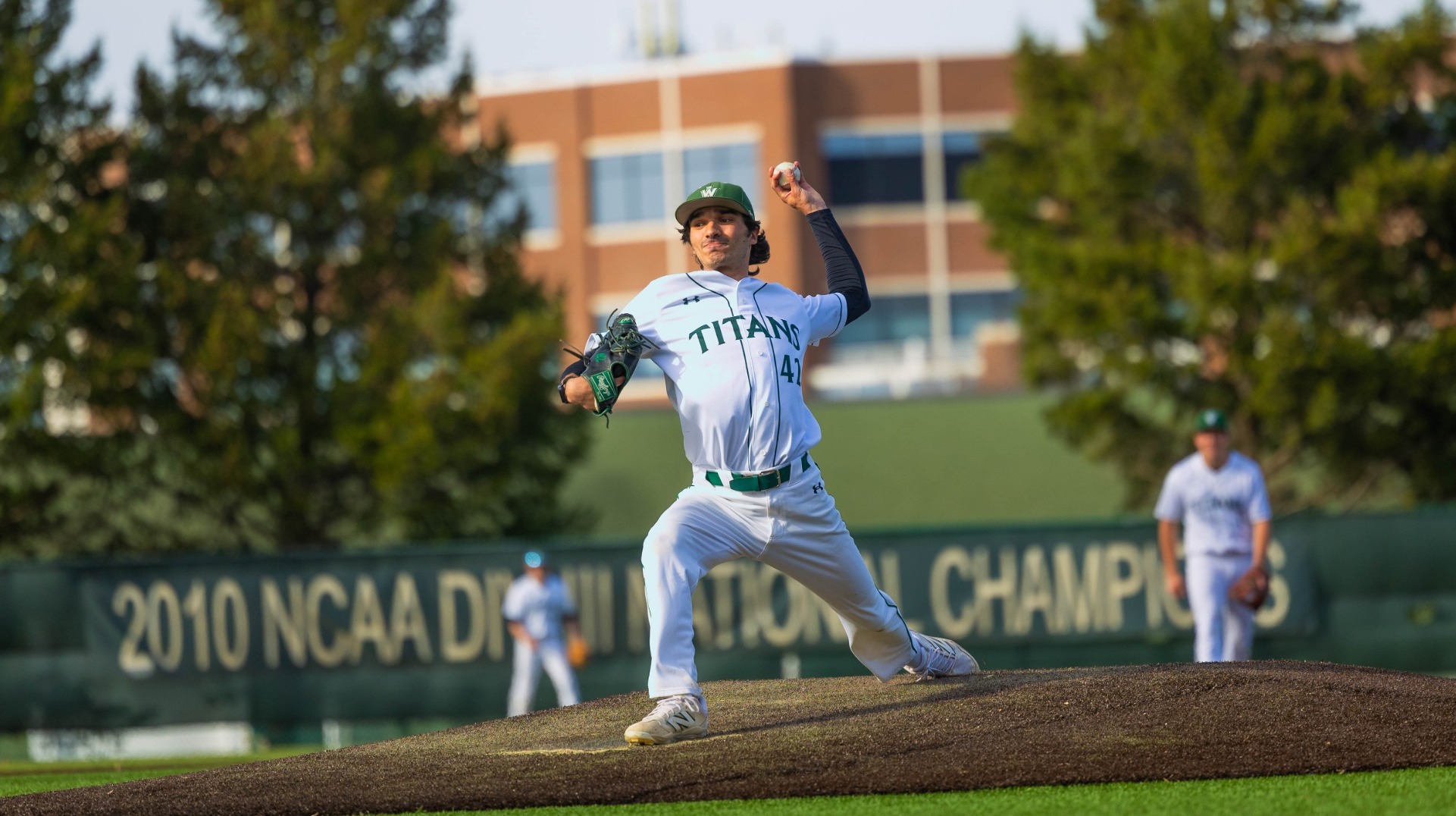 Luke Costello in the stretch to throw a pitch
