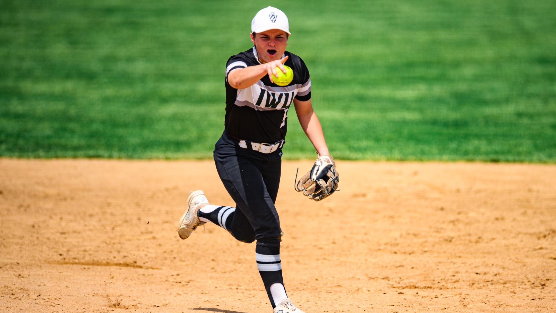 WAVERLY, IOWA - MAY 14, 2026 - Illinois Wesleyan University softball vs #23 Wartburg College in game two of the 2026 NCAA DIII Softball Regional in Waverly.