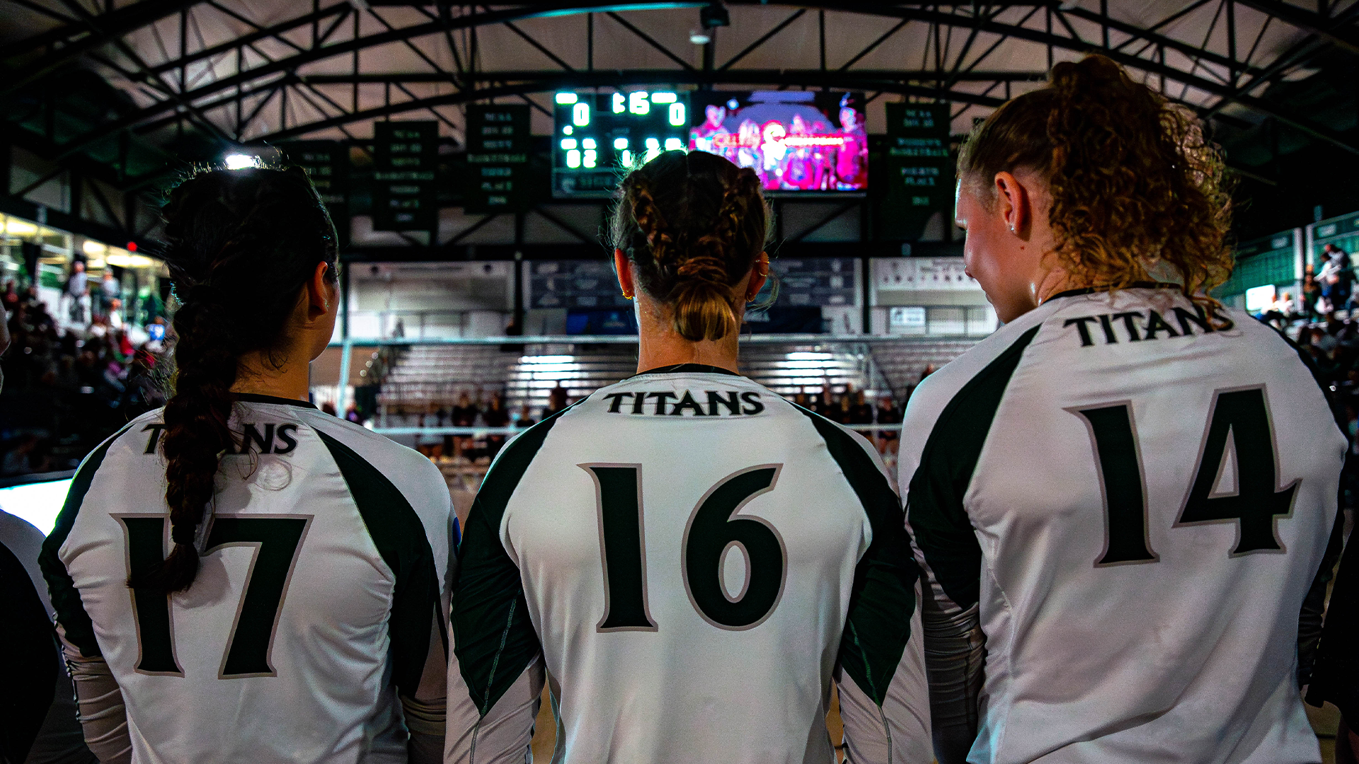Women's Volleyball starting lineup photo