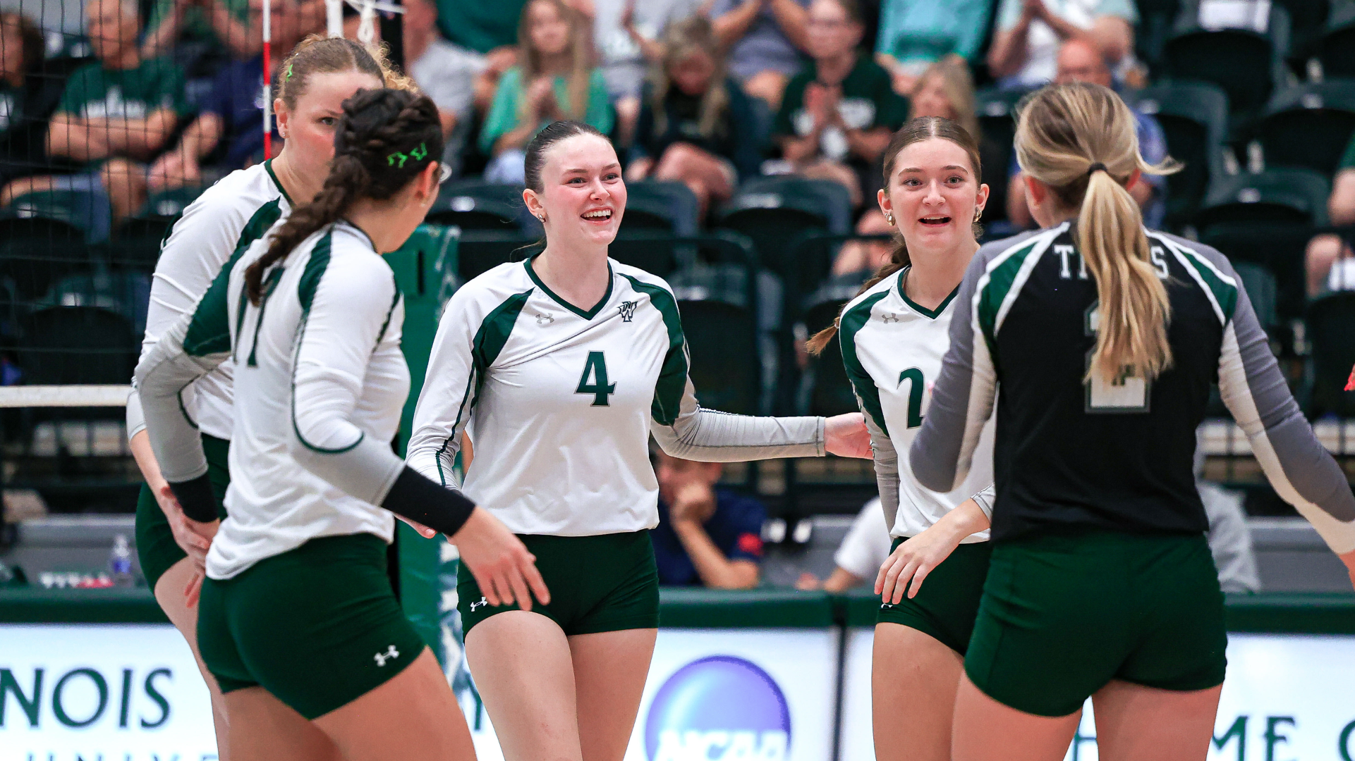 Team huddle after point