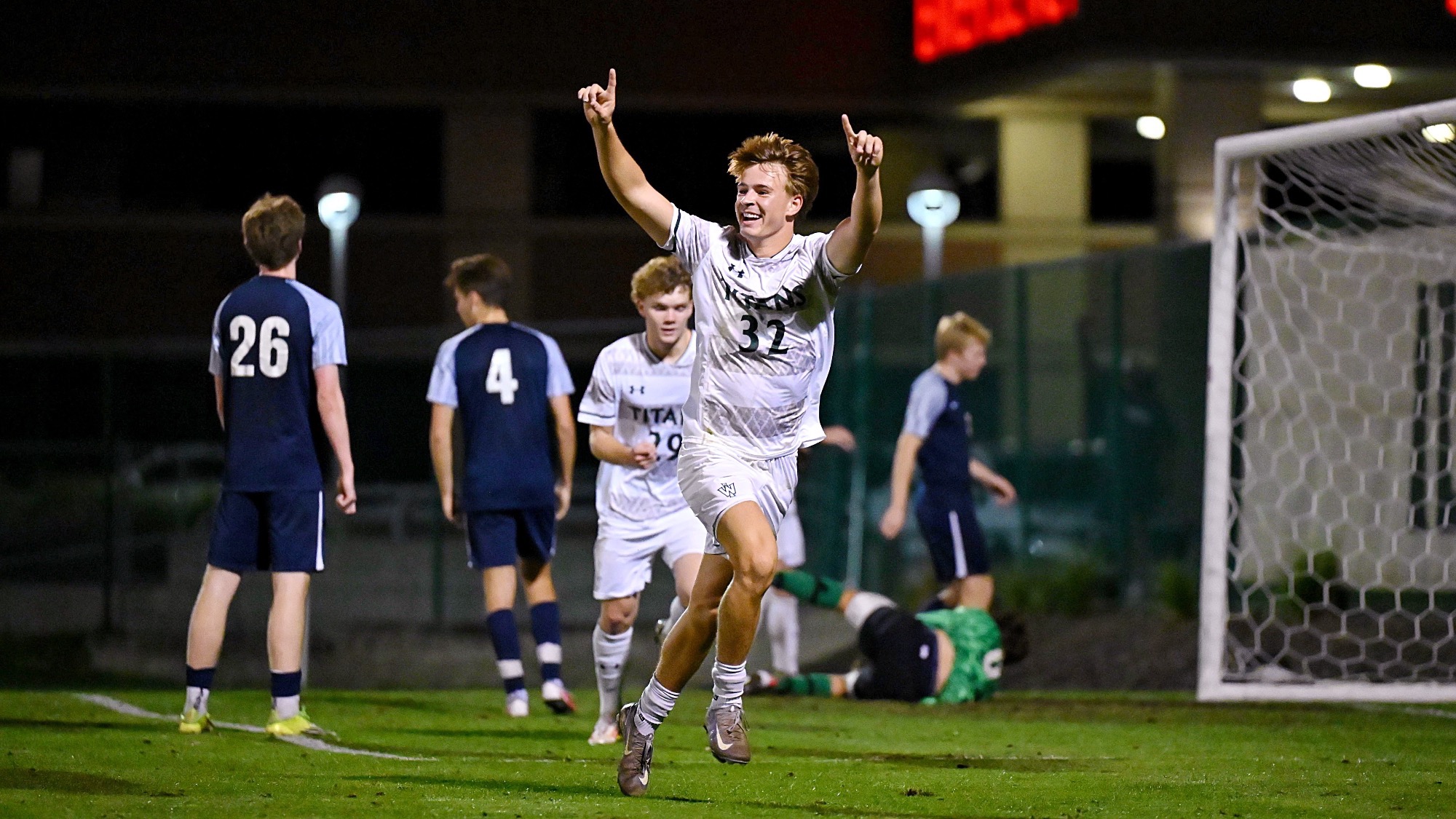Will Smucker goal vs. Augustana 9.30