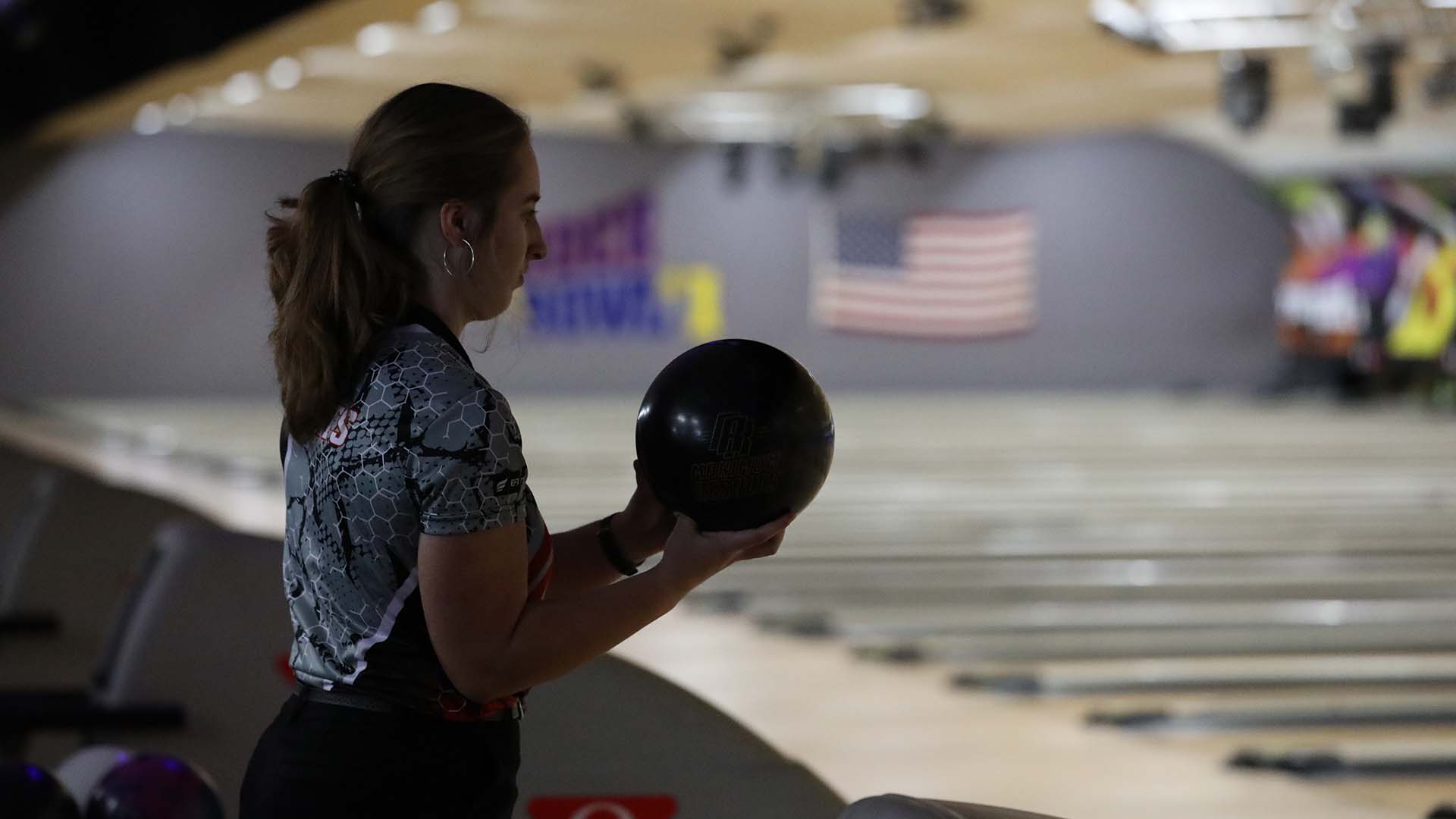 WOMEN'S BOWLING COMPETES IN INDIANAPOLIS Indiana Wesleyan University
