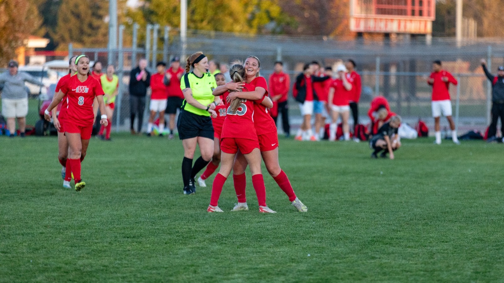 NO. 7 WOMEN'S SOCCER DEFEATS GRACE, 31, IN CROSSROADS LEAGUE