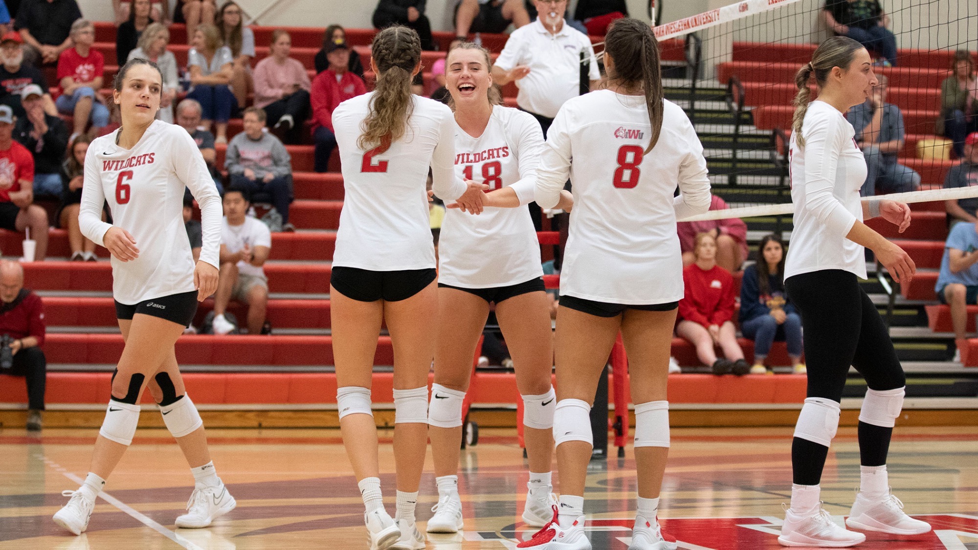 NO. 5 VOLLEYBALL SWEEPS GRACE TO REMAIN UNBEATEN Indiana Wesleyan